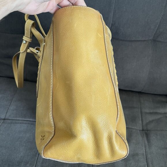 Frye Artisan Leather Melissa Tote Bag Shoulder Shopping Purse Mustard Brown - Picture 10 of 16